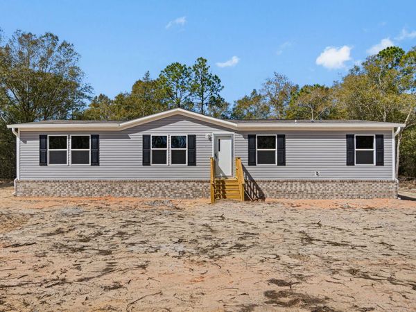 265 E Michaelangelo Road, DeFuniak Springs, FL 32433