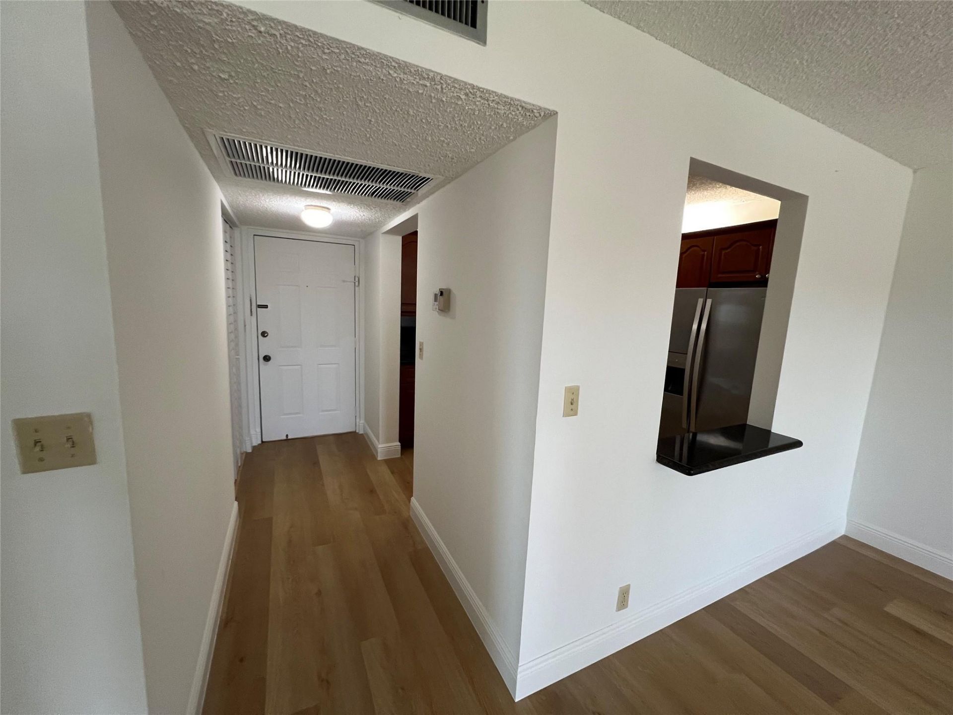 9300 SW 8th Street, Unit 422, Boca Raton, FL 33428 Photo