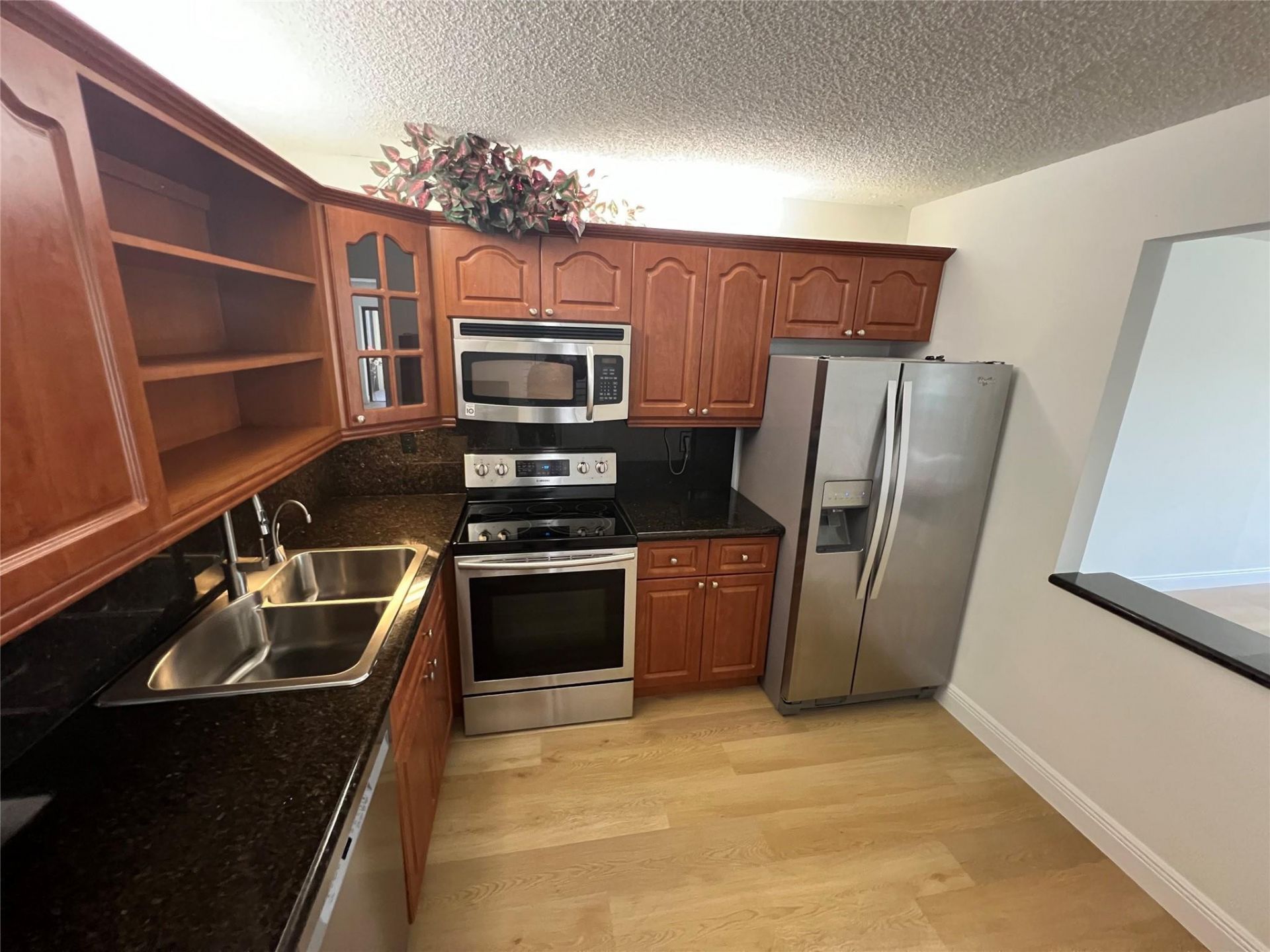 9300 SW 8th Street, Unit 422, Boca Raton, FL 33428 Photo