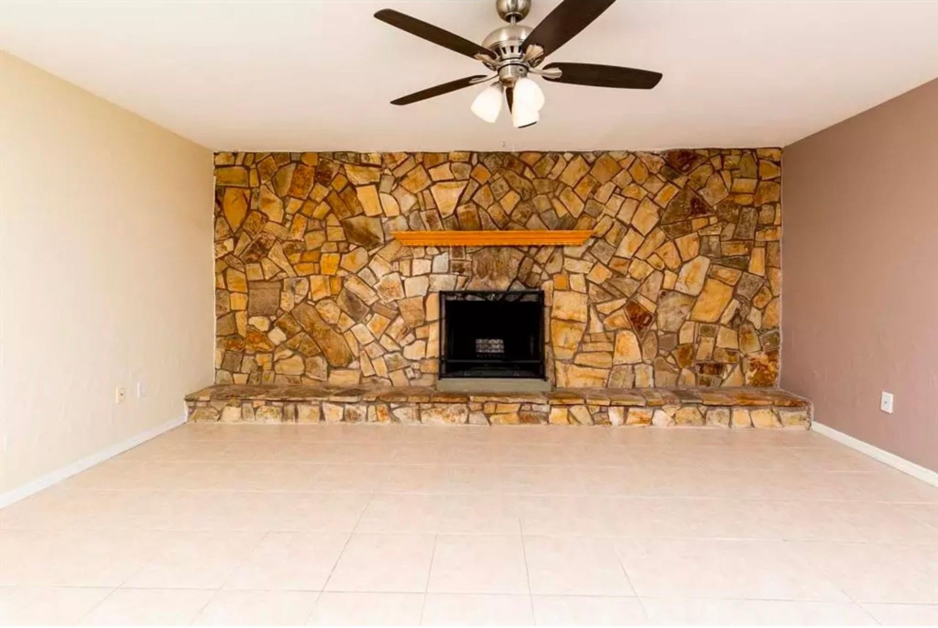 2471 SE Wald St, Port Saint Lucie, FL 34984 Photo