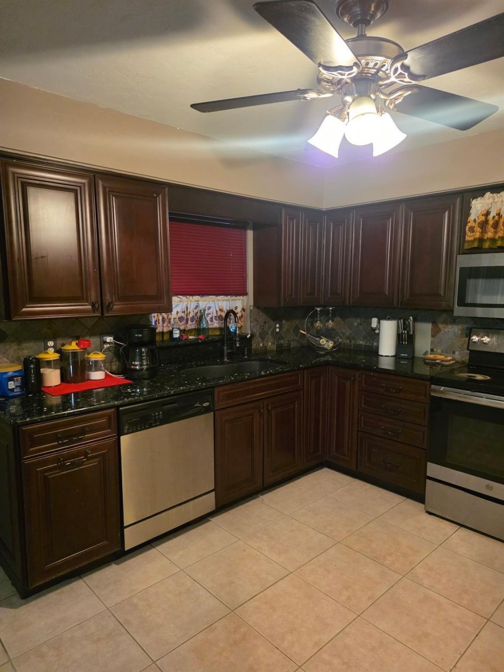 2471 SE Wald St, Port Saint Lucie, FL 34984 Photo