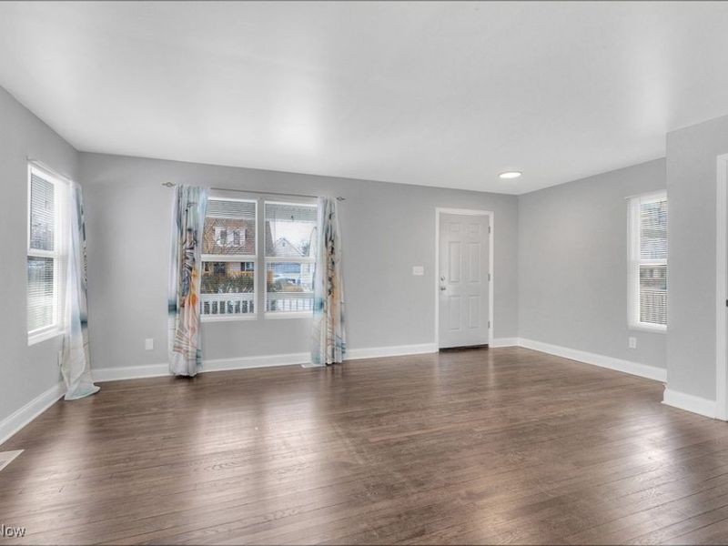 1239 E 168th Street, Cleveland, OH 44110 Photo 4