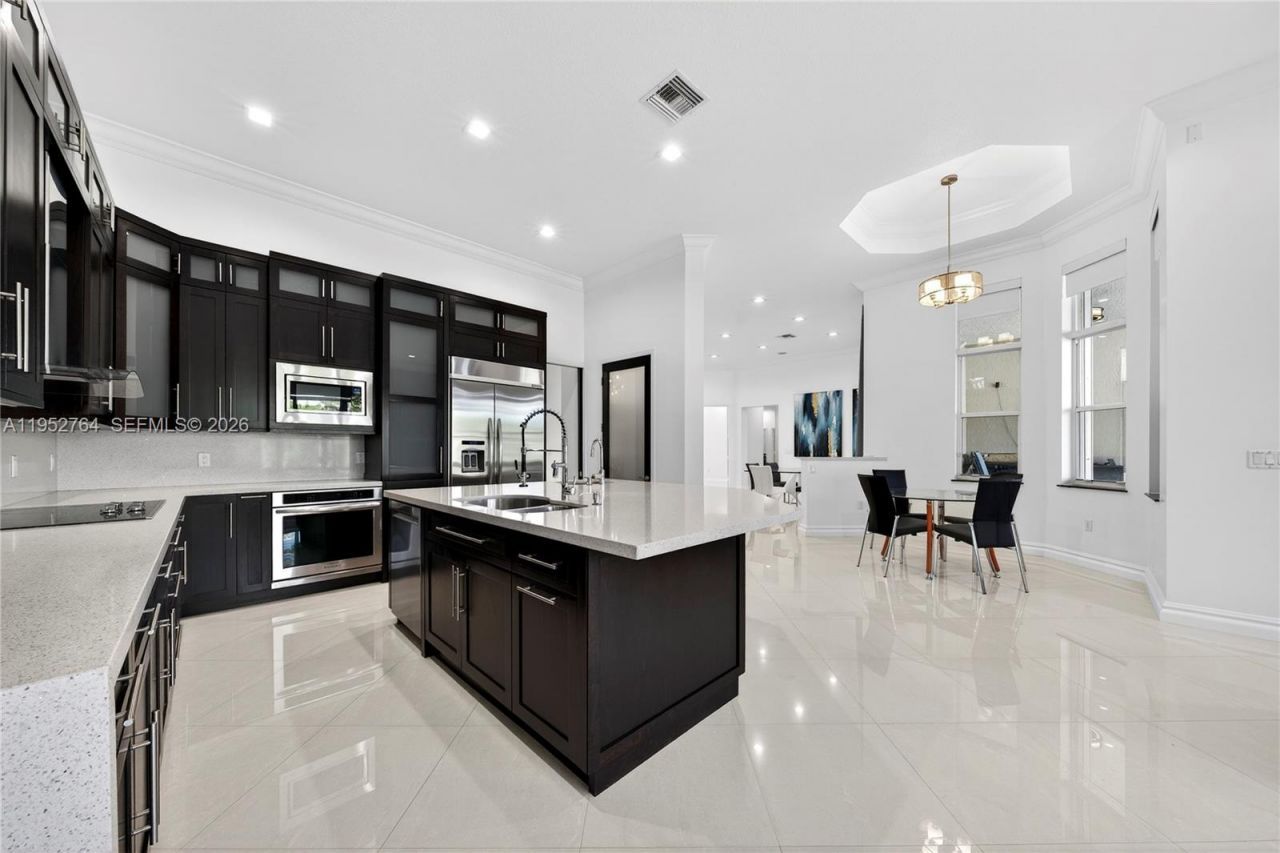 13003 SW 41st St, Davie, FL 33330 Photo