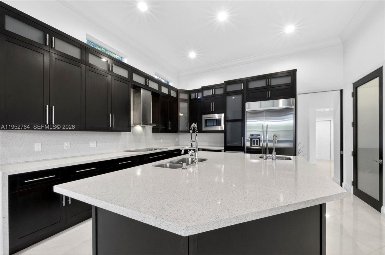 13003 SW 41st St, Davie, FL 33330 Photo