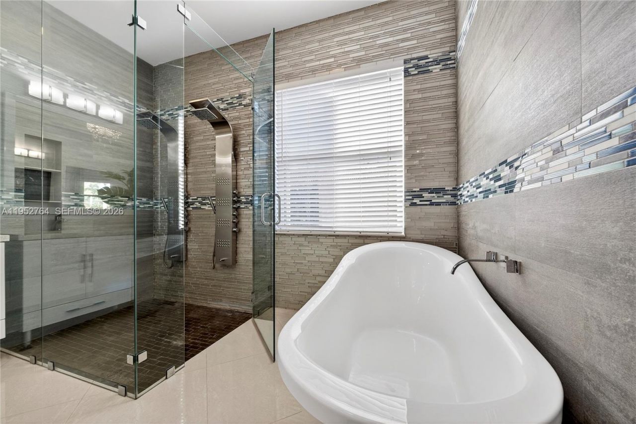 13003 SW 41st St, Davie, FL 33330 Photo