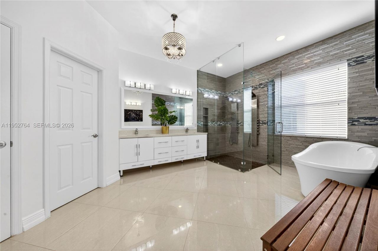 13003 SW 41st St, Davie, FL 33330 Photo