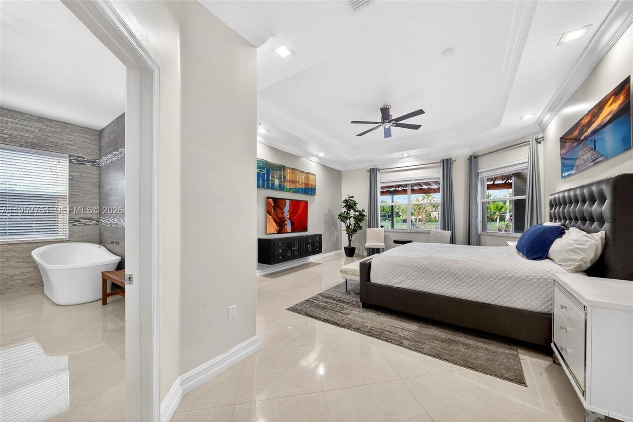 13003 SW 41st St, Davie, FL 33330 Photo