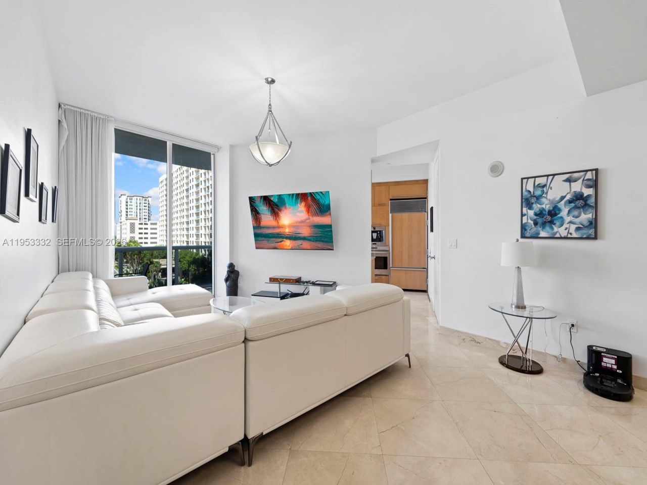 15901 Collins Ave , Unit 405, Sunny Isles Beach, FL 33160 Photo