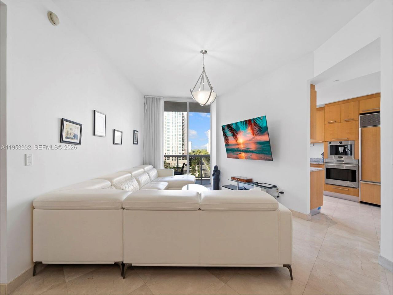 15901 Collins Ave , Unit 405, Sunny Isles Beach, FL 33160 Photo