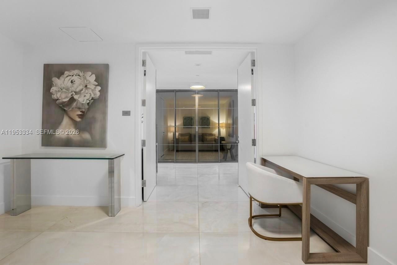 18975 Collins Ave, Unit 2101, Sunny Isles Beach, FL 33160 Photo