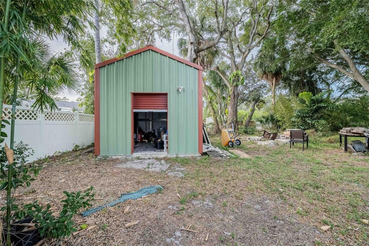 6213 Sanders Drive, Tampa, FL 33611 Photo