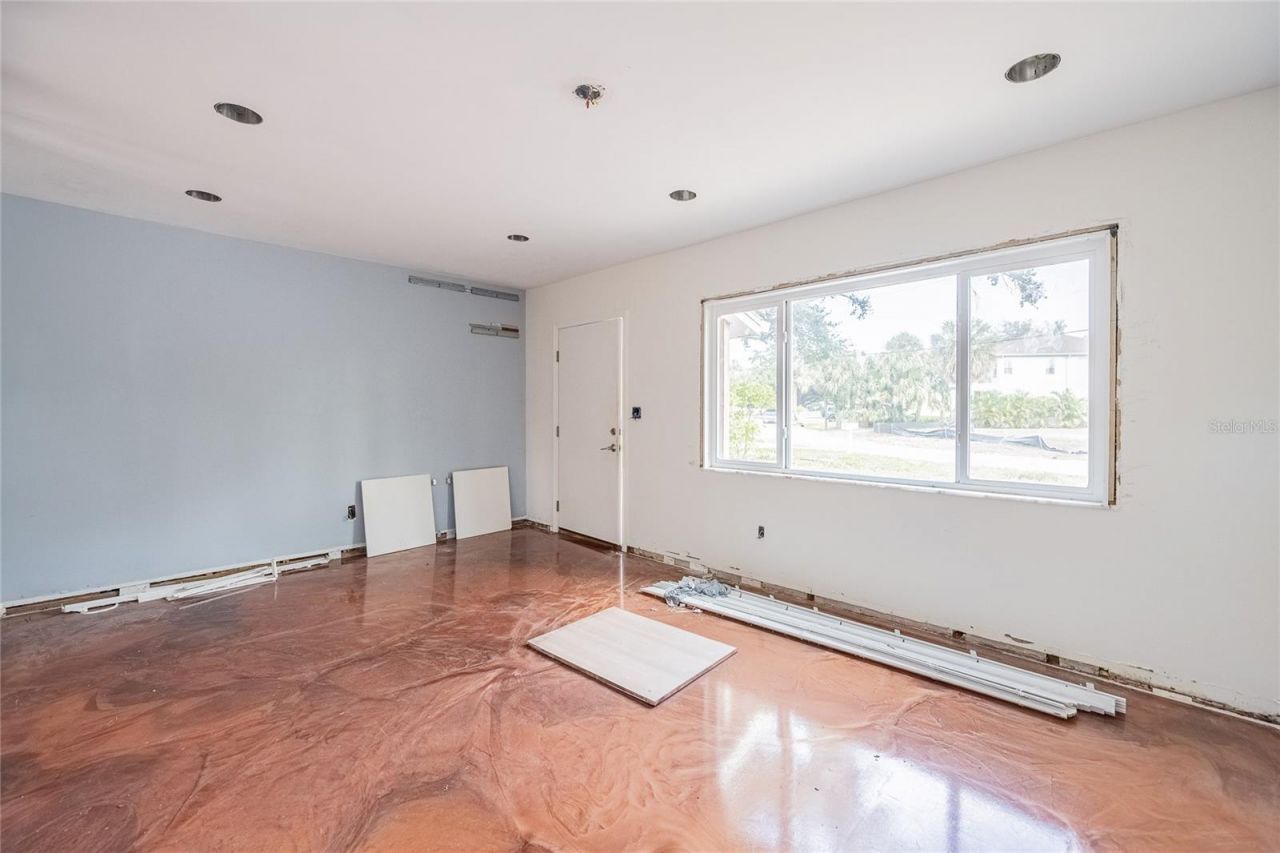 6213 Sanders Drive, Tampa, FL 33611 Photo