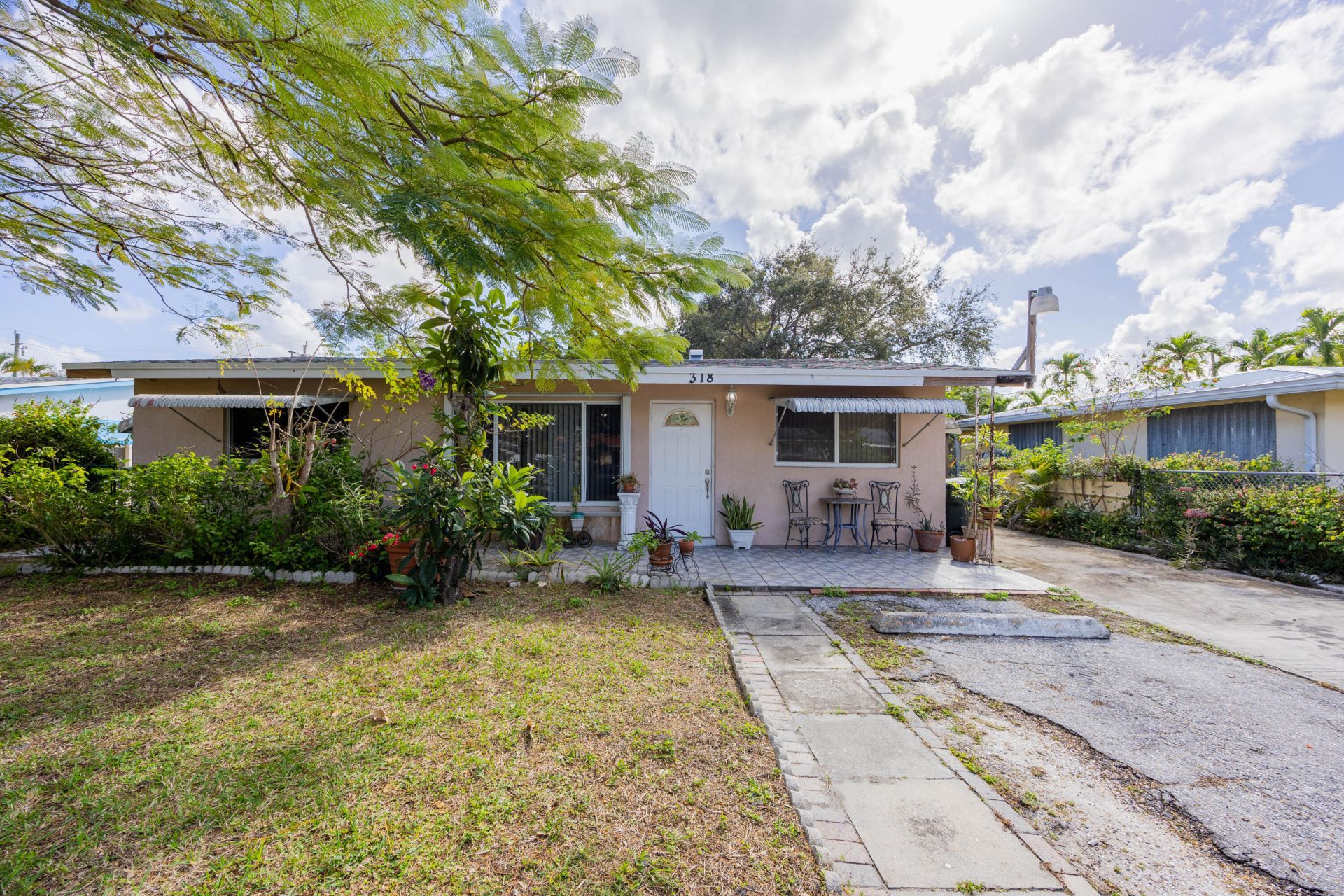 318 SW 2nd Street, Boca Raton, FL 33432 Photo