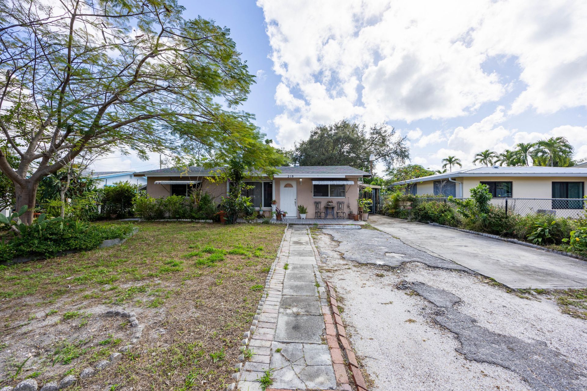 318 SW 2nd Street, Boca Raton, FL 33432 Photo
