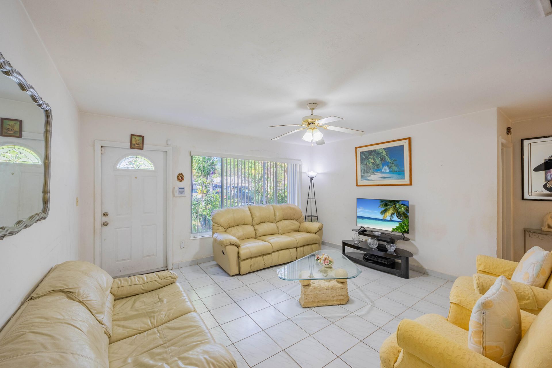 318 SW 2nd Street, Boca Raton, FL 33432 Photo
