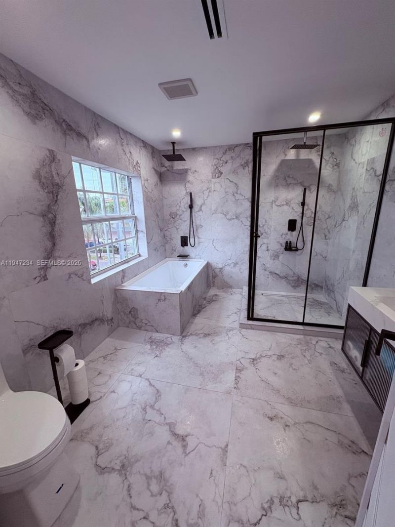 3822 NE 171st St, Unit 3822, North Miami Beach, FL 33160 Photo