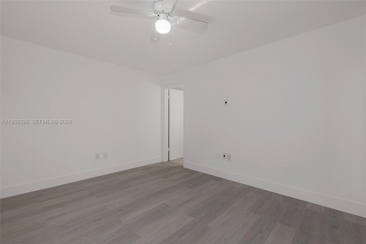 7121 Miami Lakes Dr, Unit Q3, Miami Lakes, FL 33014 Photo