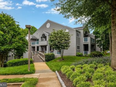1504 E SUMMERCHASE COURT, RESTON, VA 20194