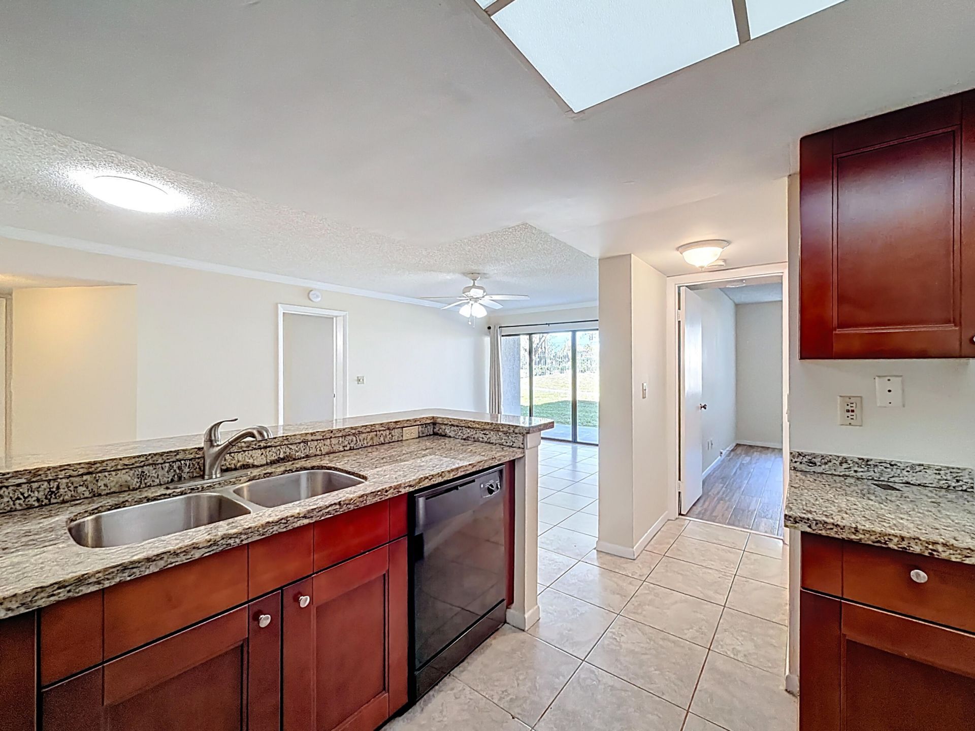 9022 W Atlantic Boulevard, Unit 214, Coral Springs, FL 33071 Photo