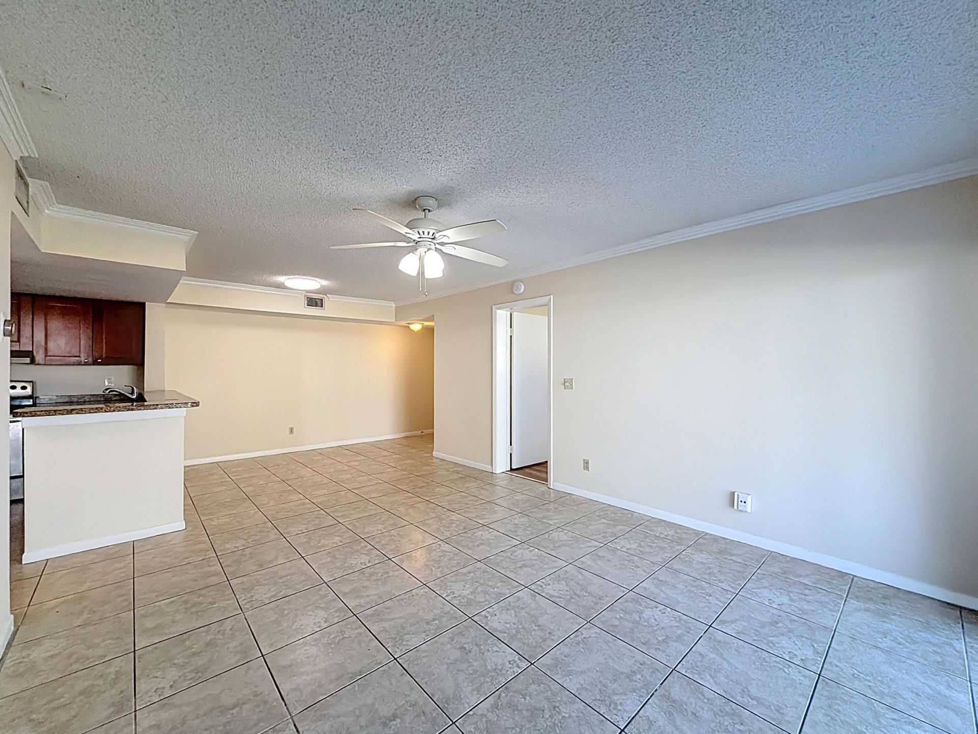 9022 W Atlantic Boulevard, Unit 214, Coral Springs, FL 33071 Photo