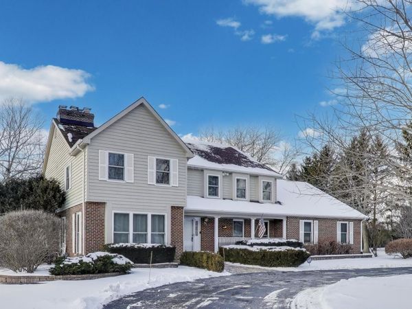 26 Brandywine Road, South Barrington, IL 60010