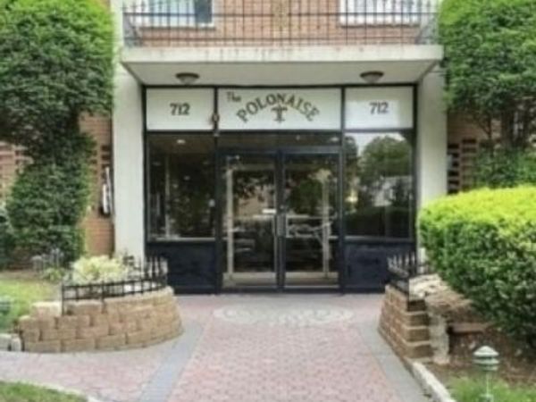 704 N Broad St. 8D, Elizabeth, NJ 07208