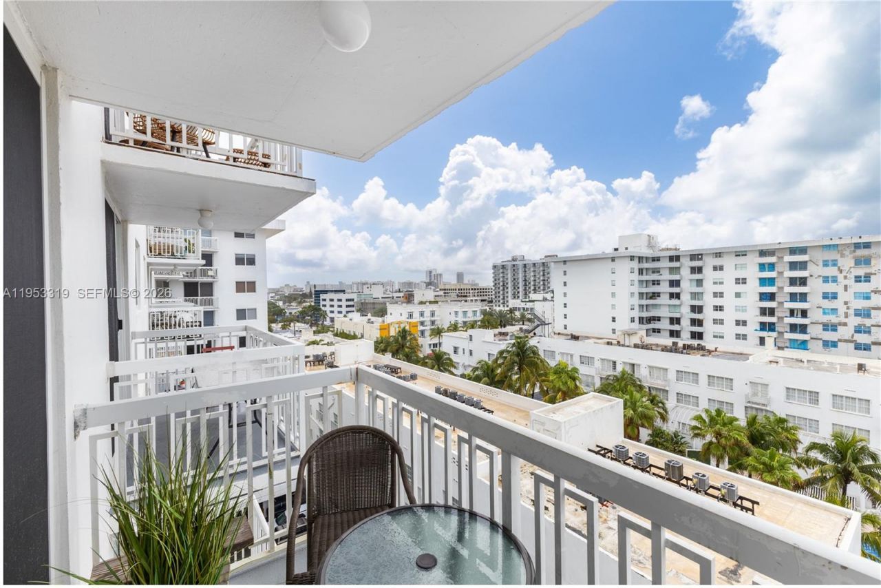 401 Ocean Dr , Unit 920, Miami Beach, FL 33139 Photo
