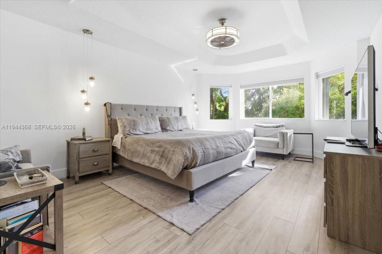 11372 NW 72nd Ter, Doral, FL 33178 Photo