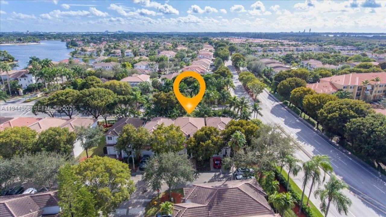 11372 NW 72nd Ter, Doral, FL 33178 Photo
