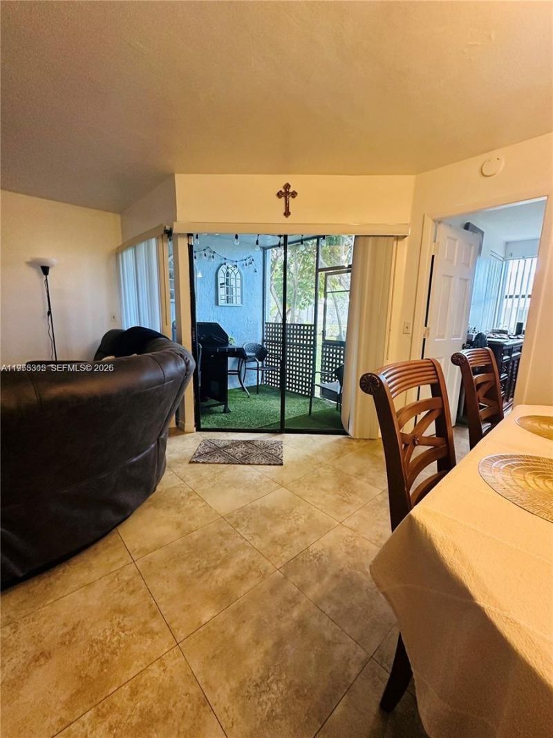 1211 S Independence Dr, Unit 1211G, Homestead, FL 33034 Photo