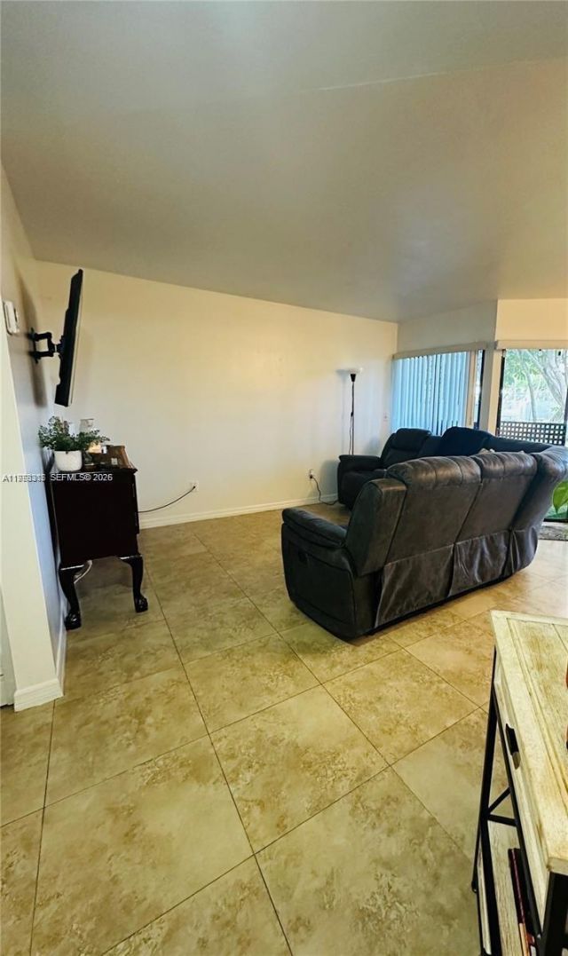 1211 S Independence Dr, Unit 1211G, Homestead, FL 33034 Photo