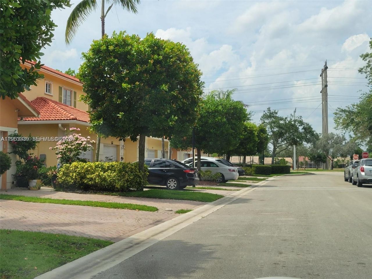 8306 Santa Monica Ave, Tamarac, FL 33321 Photo