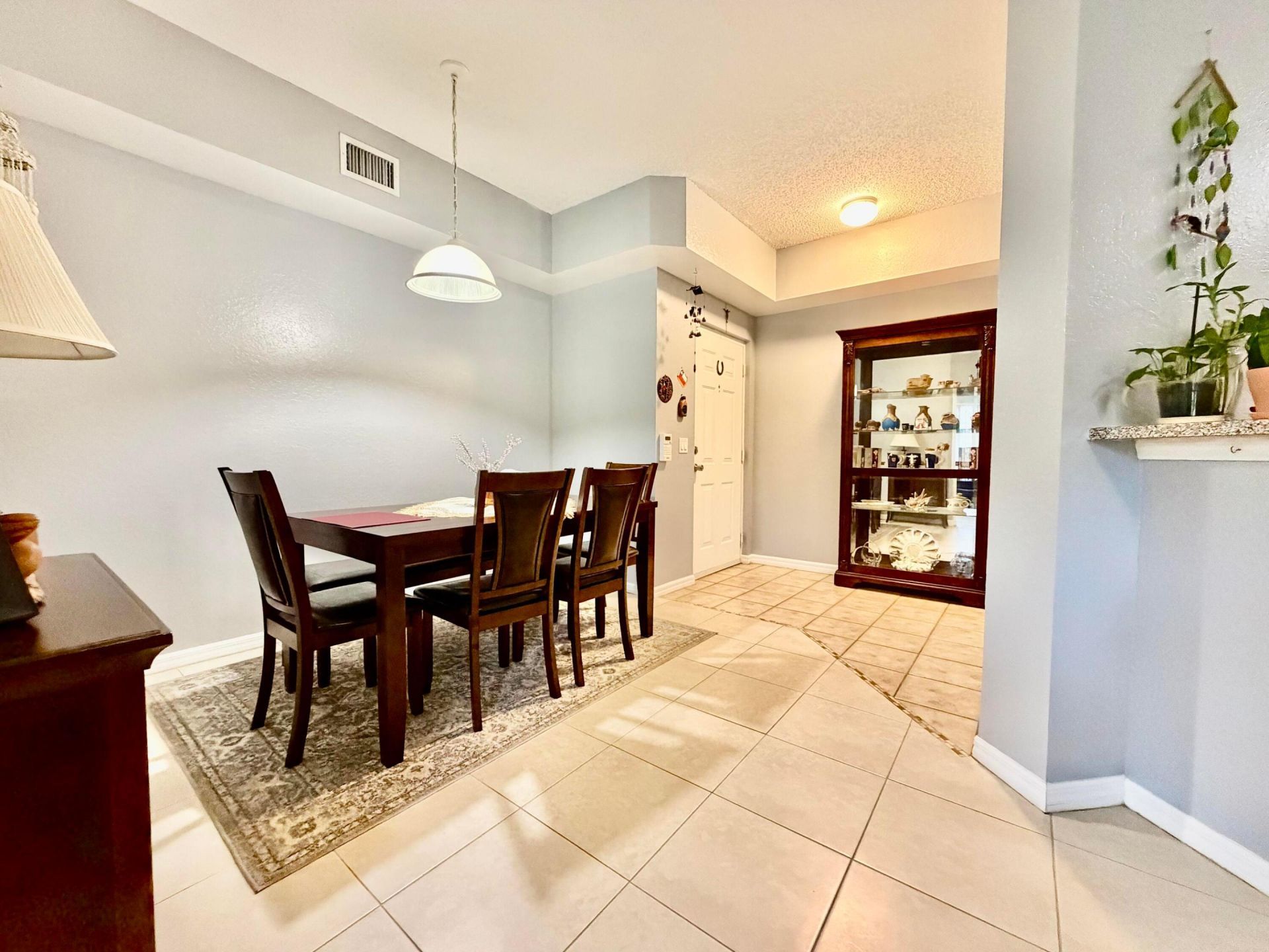 330 Crestwood Circle N, Unit 202, Royal Palm Beach, FL 33411 Photo