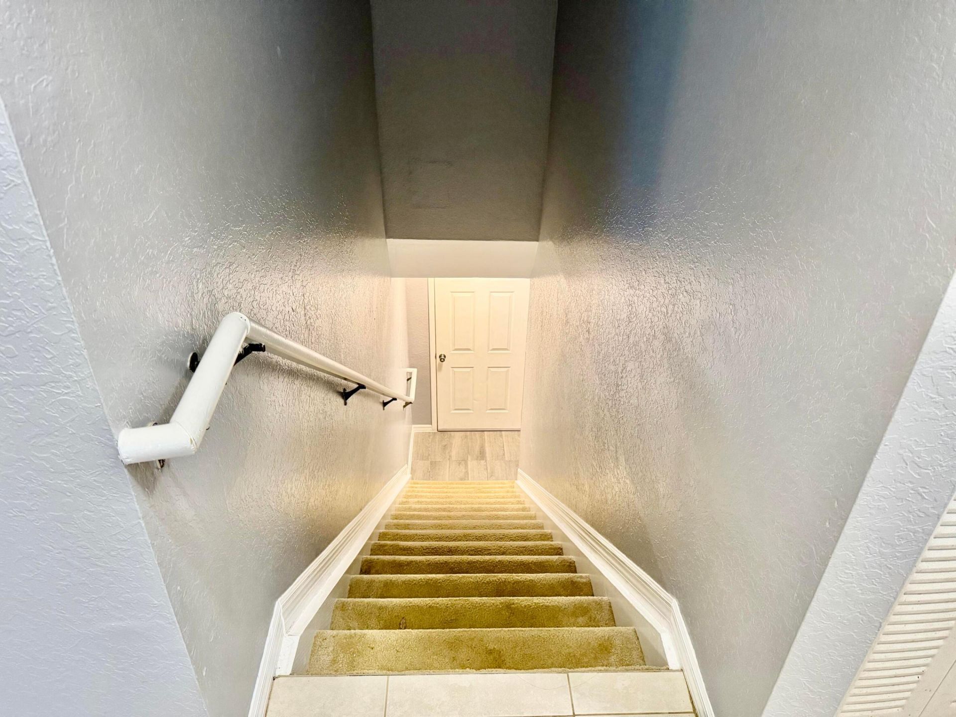 330 Crestwood Circle N, Unit 202, Royal Palm Beach, FL 33411 Photo