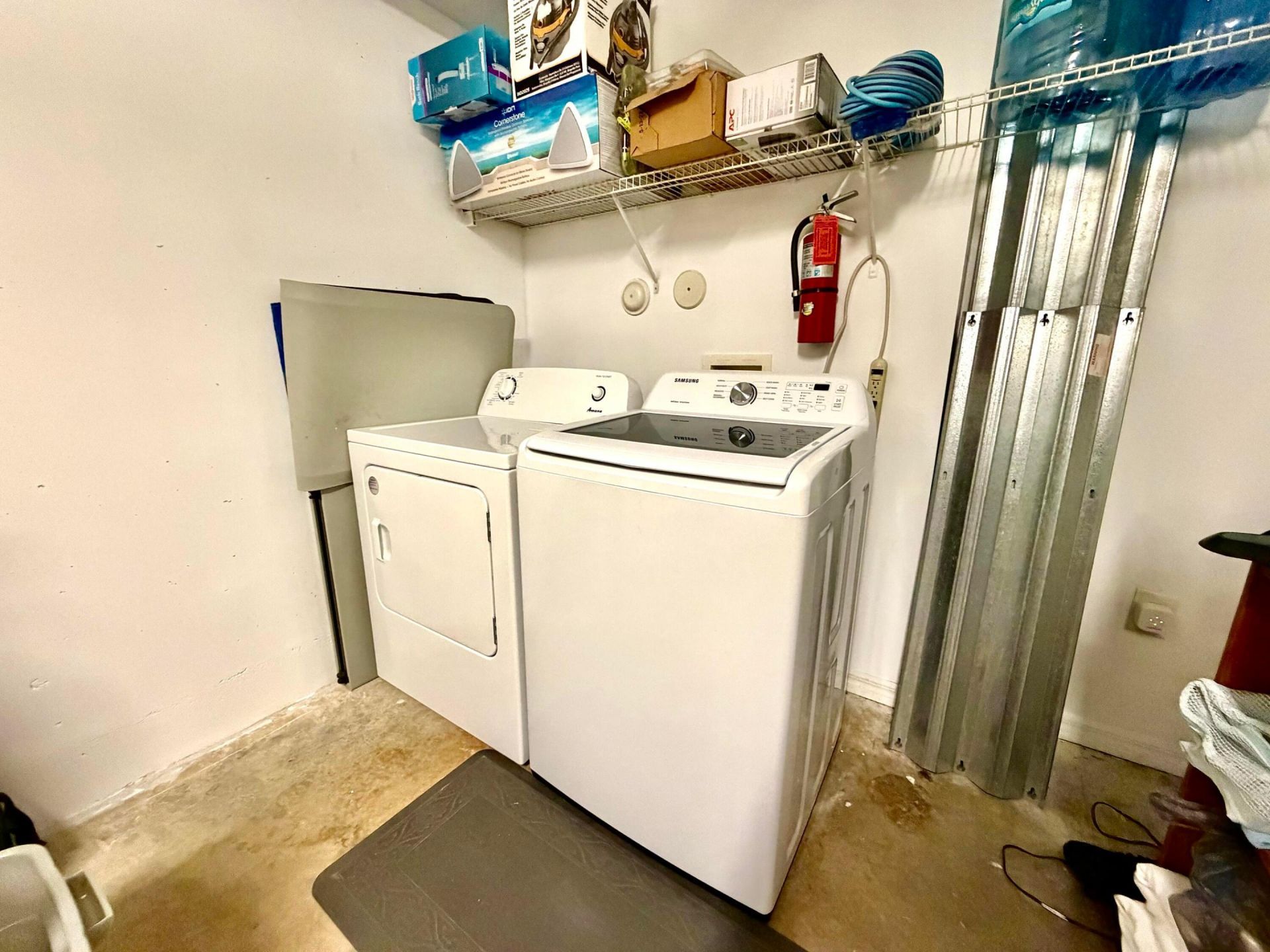 330 Crestwood Circle N, Unit 202, Royal Palm Beach, FL 33411 Photo