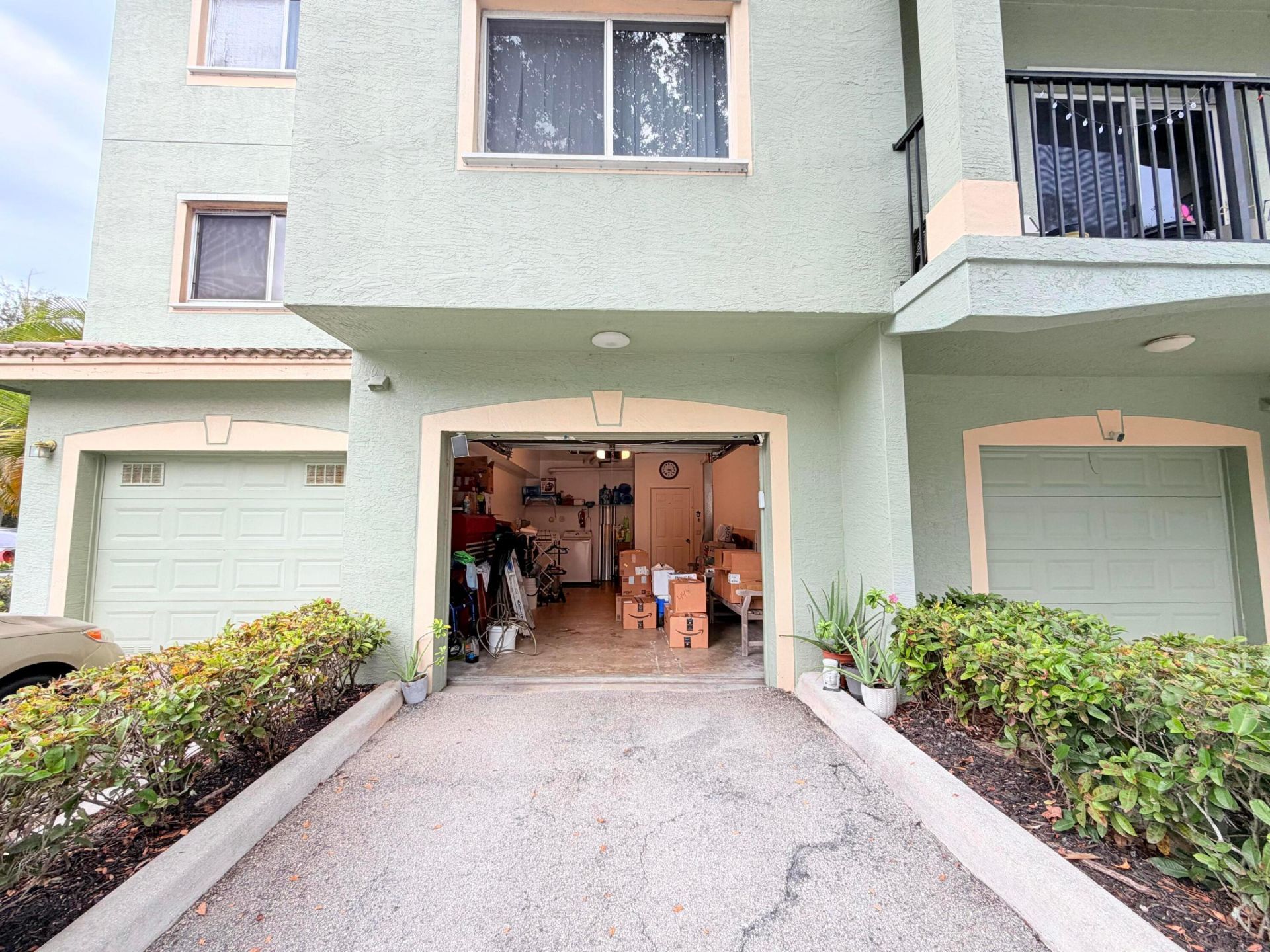 330 Crestwood Circle N, Unit 202, Royal Palm Beach, FL 33411 Photo