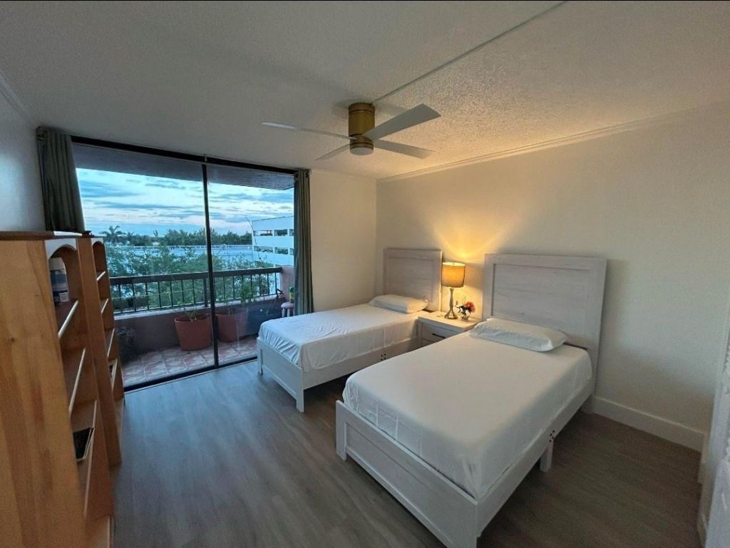 7040 Coral Way, Unit 502, Miami, FL 33155 Photo