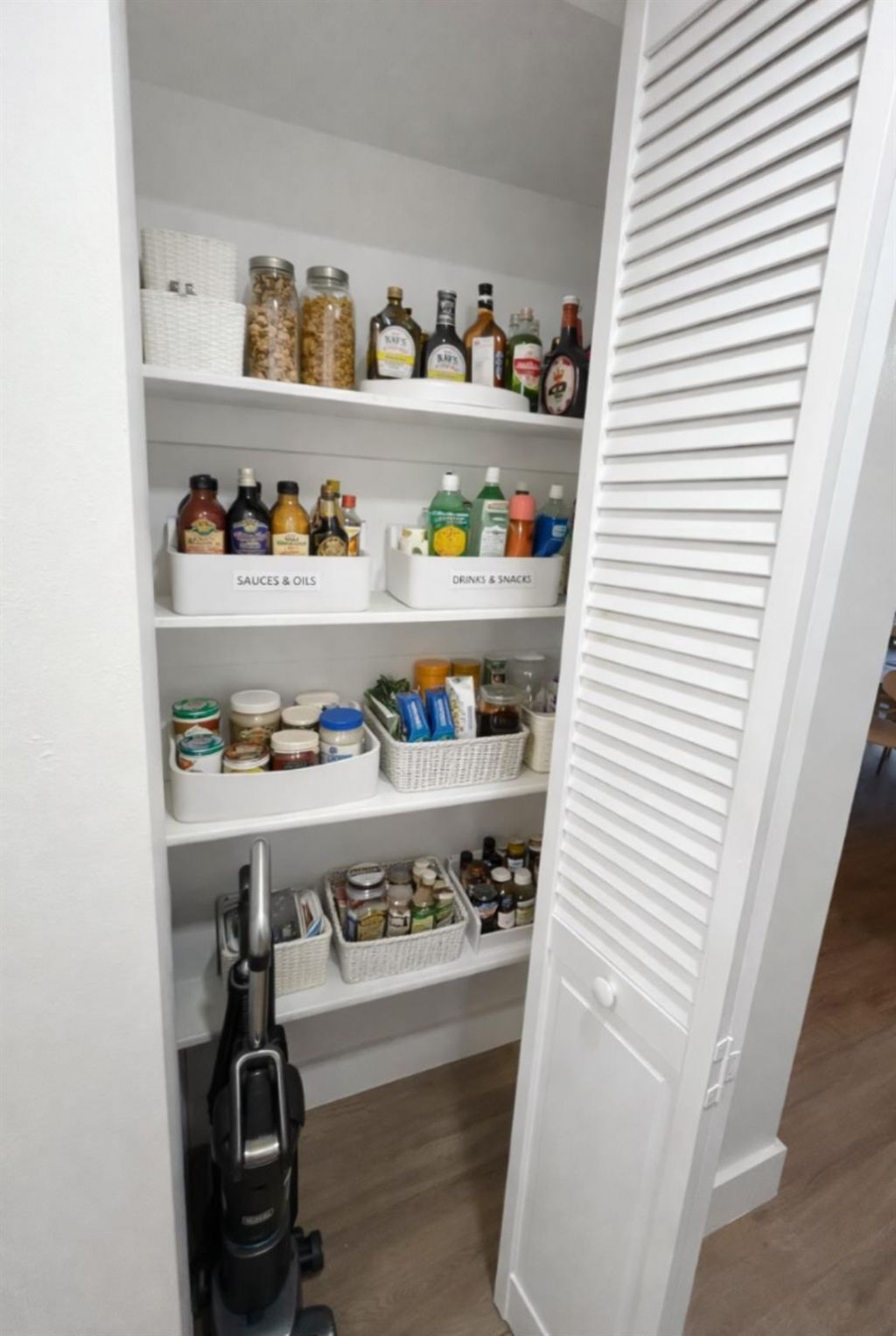 7040 Coral Way, Unit 502, Miami, FL 33155 Photo