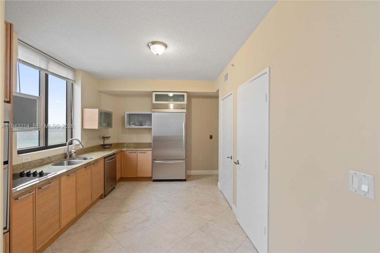 16275 Collins Ave, Unit 902, Sunny Isles Beach, FL 33160 Photo
