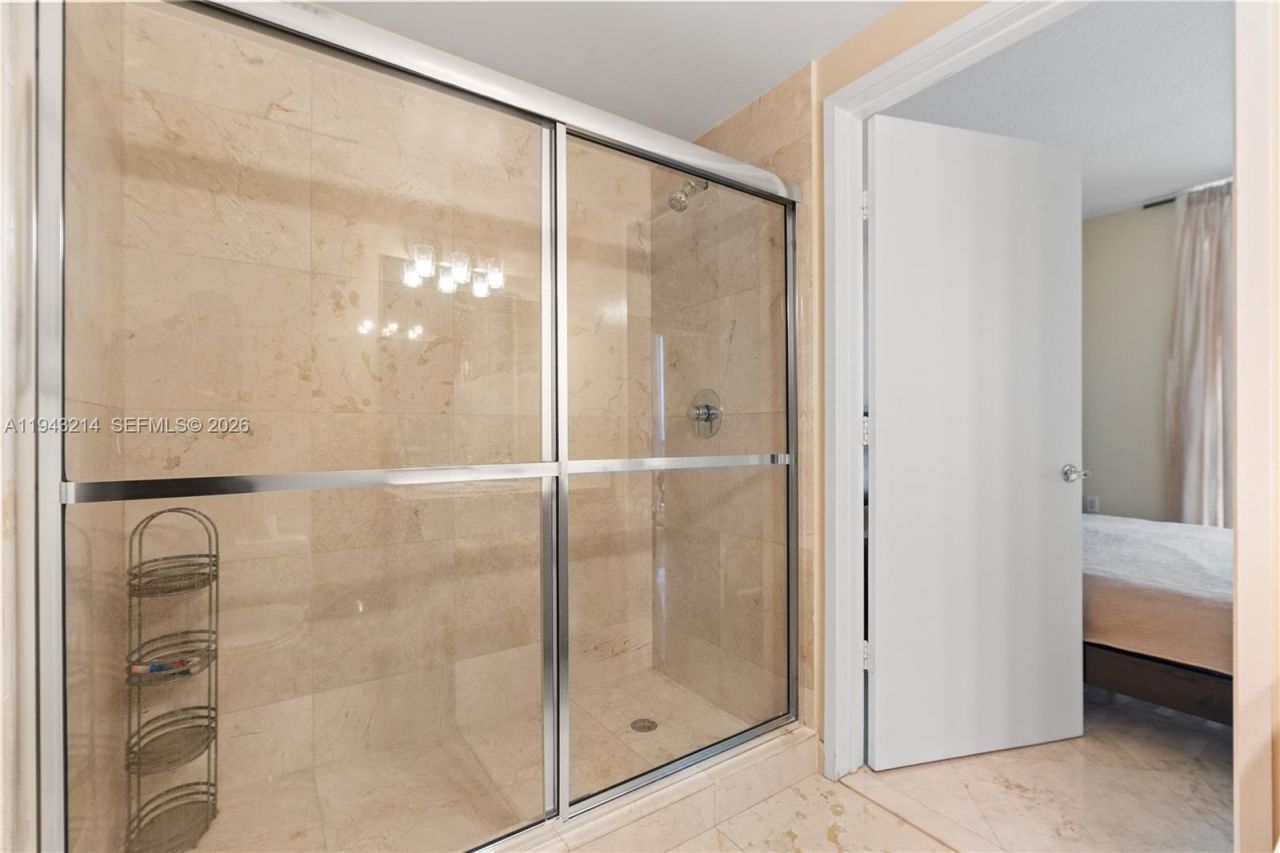 16275 Collins Ave, Unit 902, Sunny Isles Beach, FL 33160 Photo