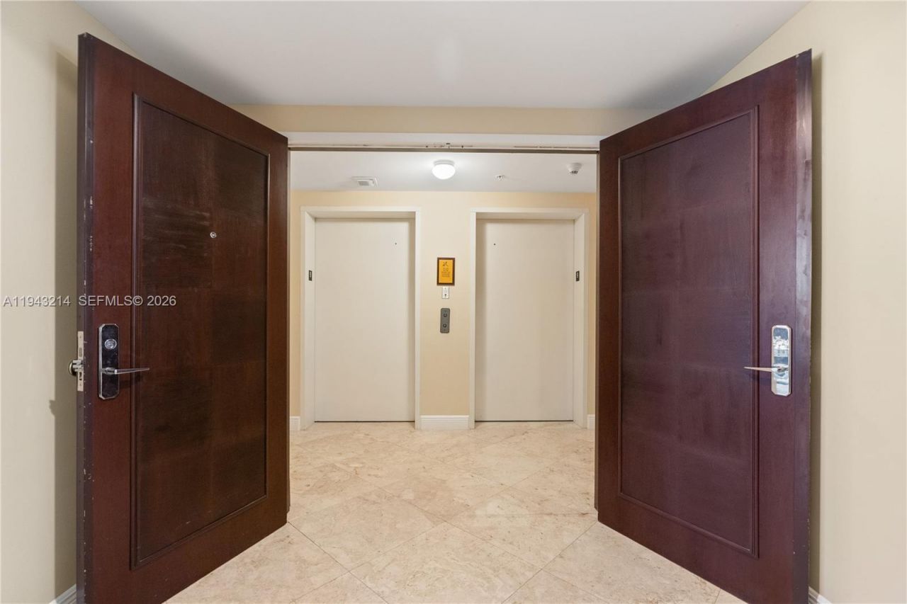 16275 Collins Ave, Unit 902, Sunny Isles Beach, FL 33160 Photo