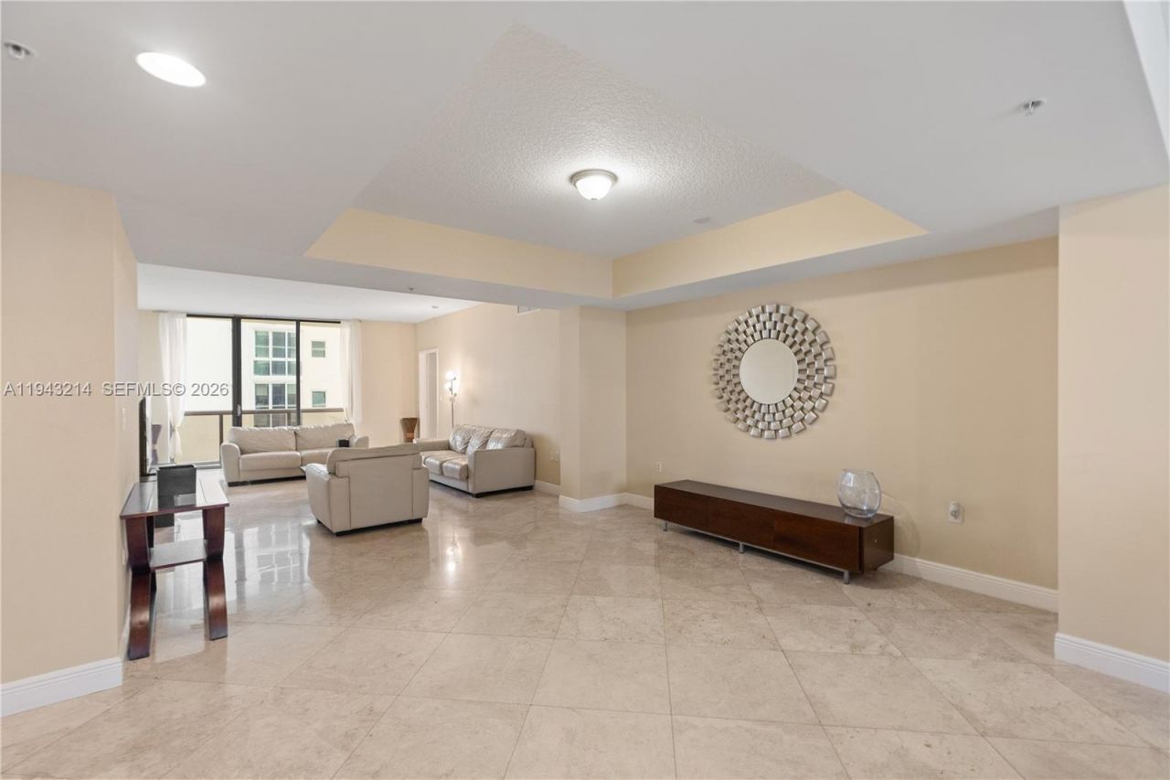 16275 Collins Ave, Unit 902, Sunny Isles Beach, FL 33160 Photo