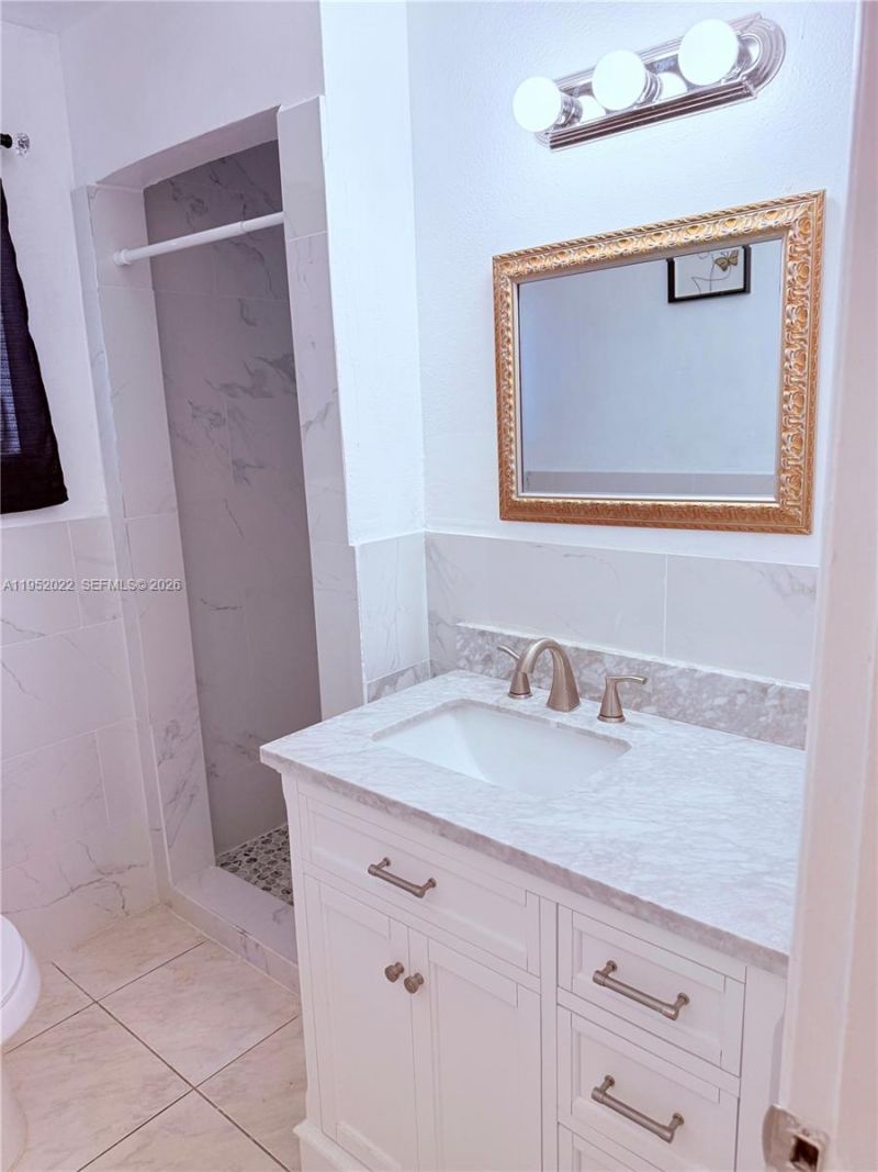 824 SW 12th Ct , Unit 826, Fort Lauderdale, FL 33315 Photo