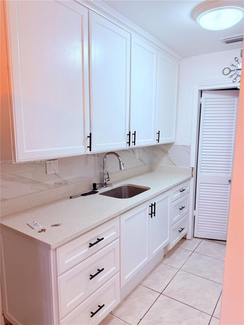 824 SW 12th Ct , Unit 826, Fort Lauderdale, FL 33315 Photo