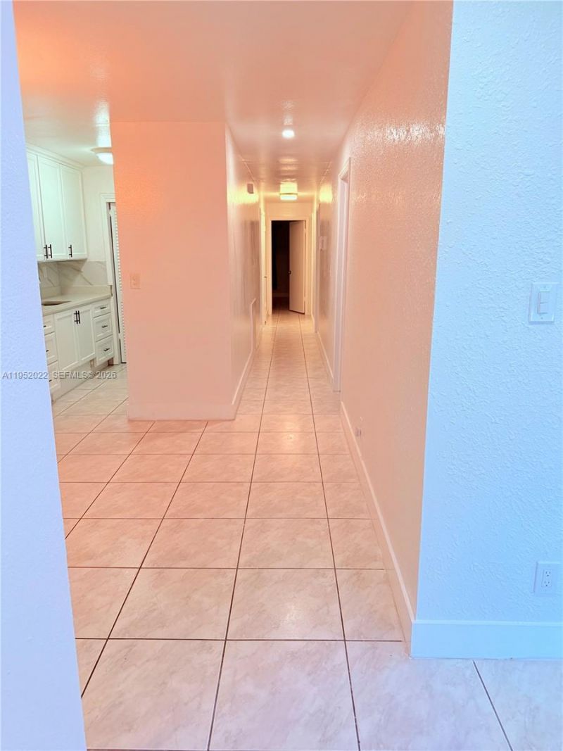 824 SW 12th Ct , Unit 826, Fort Lauderdale, FL 33315 Photo