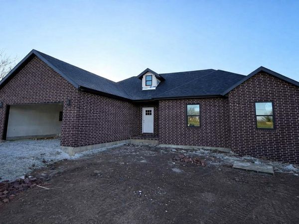 633 S Madalyn Drive , Fair Grove, MO 65648