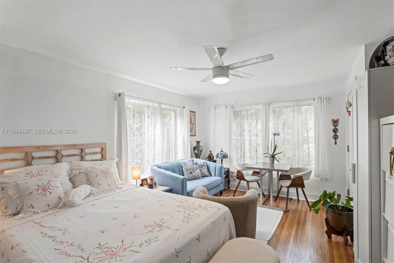 1360 SW 14th St , Miami, FL 33145 Photo