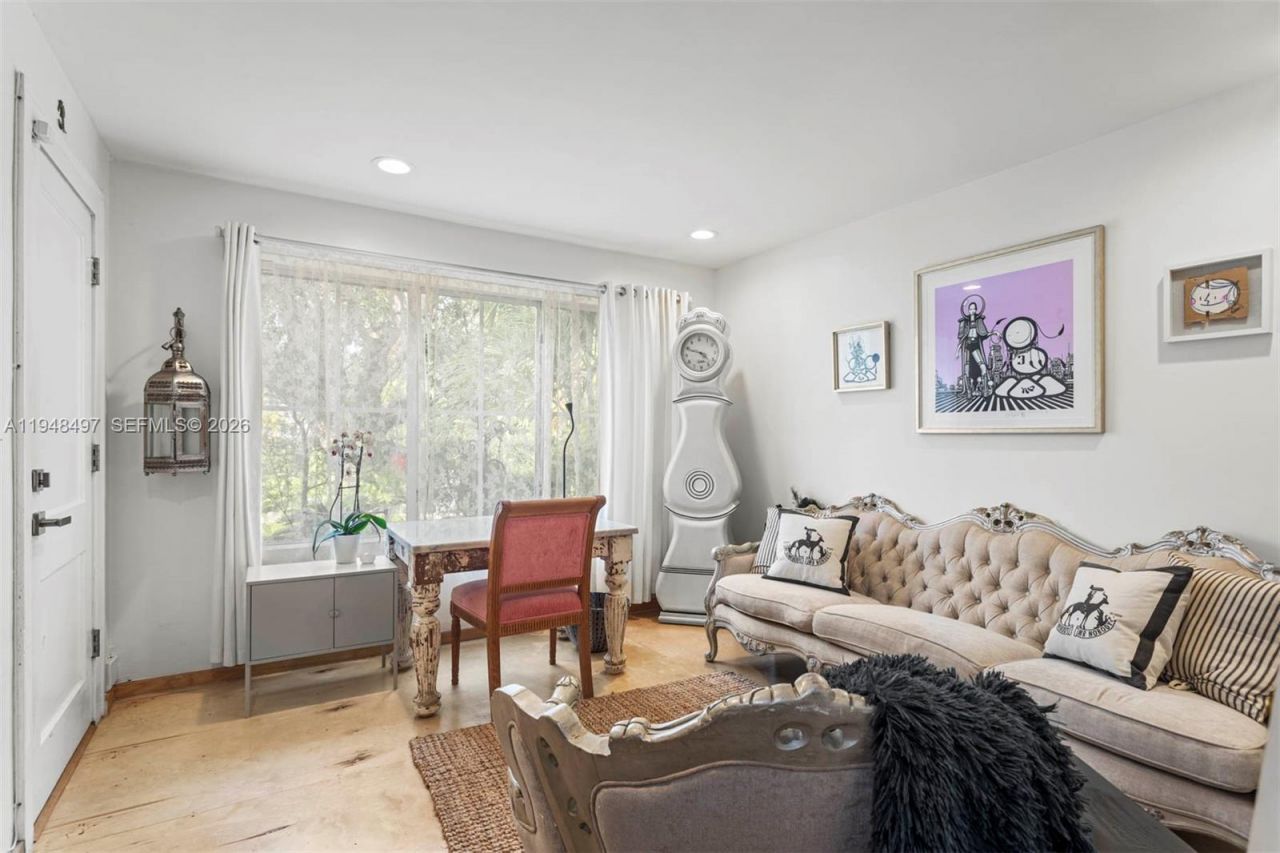 1360 SW 14th St , Miami, FL 33145 Photo