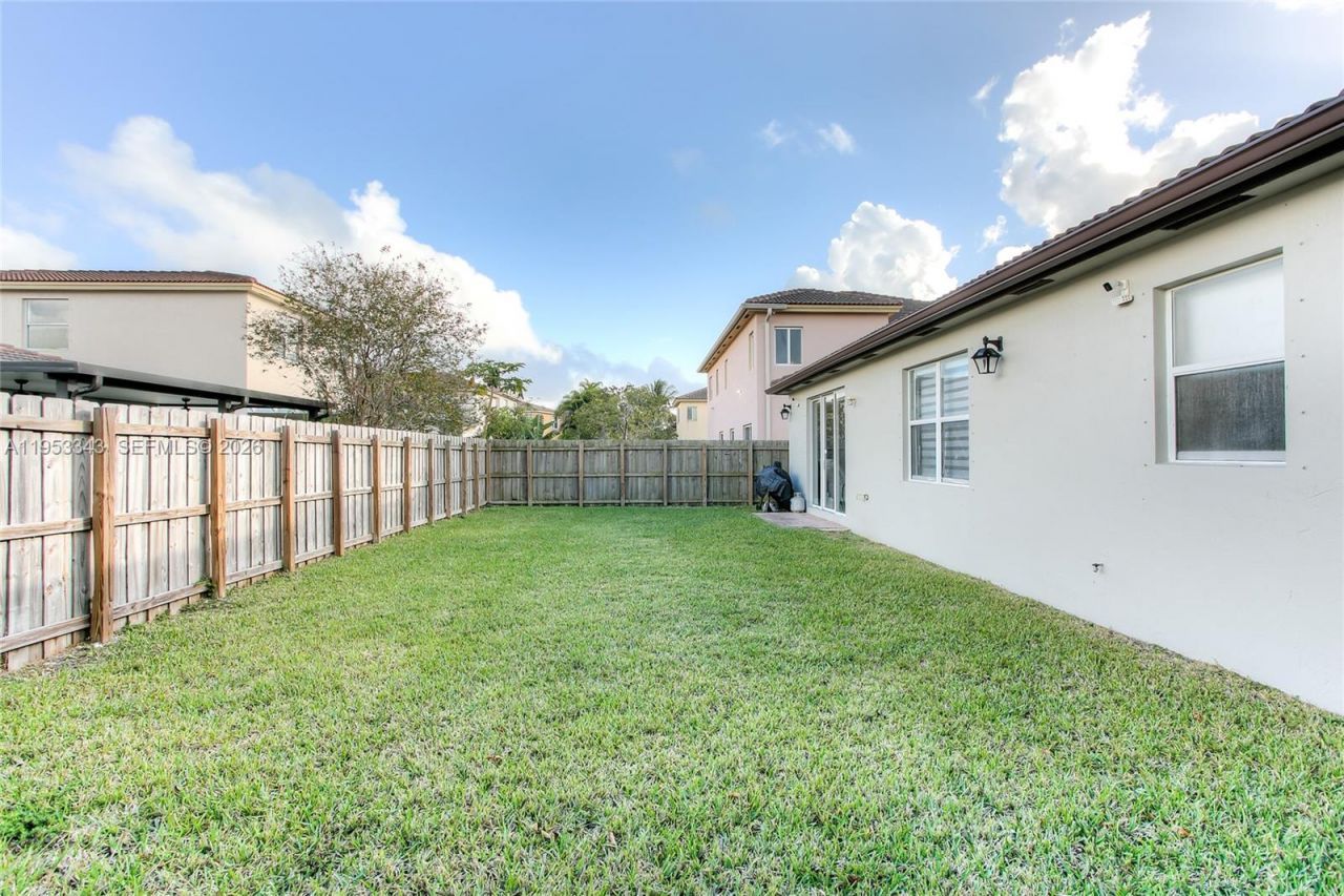 1481 NE 40th Ave, Homestead, FL 33033 Photo