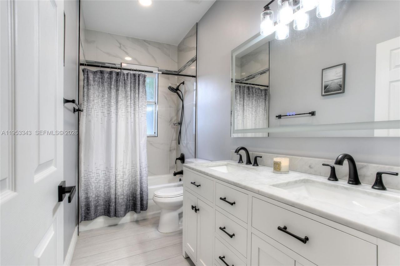 1481 NE 40th Ave, Homestead, FL 33033 Photo